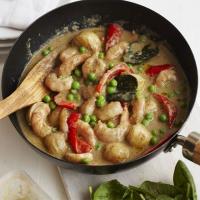 Thai prawn, potato & vegetable curry image