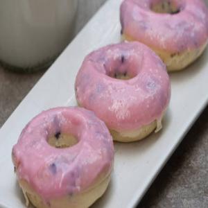 Very Berry Baked Doughnuts image