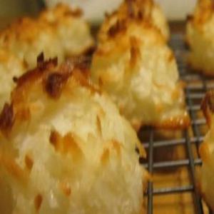 2 Ingredient Toasted Coconut Macaroon Cookie Creations_image