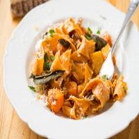 Hot Pepper Fettuccine With Roasted Butternut Squash_image