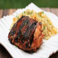 Grilled Chicken Thighs with Mango-Ancho Sauce_image
