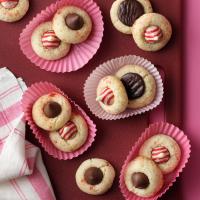 Candy Cane Blossom Cookies_image