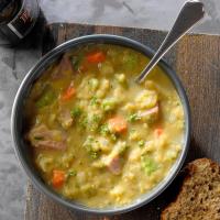 Pressure-Cooker English Pub Split Pea Soup image
