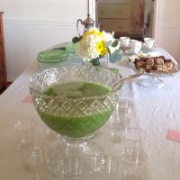 Green Punch for St. Patrick's Day Party_image