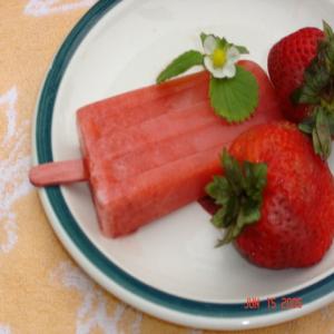Quick Berry Popsicles Recipe - Genius Kitchen_image