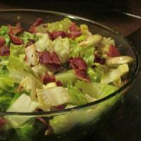 Brussels Sprouts Salad with Warm Bacon Vinaigrette_image