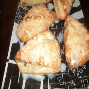 Scones With Leftover Cranberry Sauce image