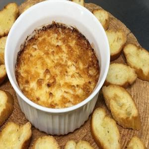 Cheesy Baked Vidalia Onion Dip | Montana Happy_image