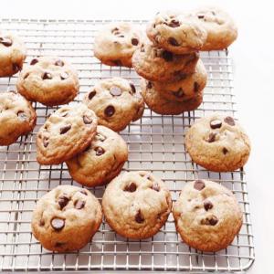 Coconut Oil Chocolate Chip Cookies_image