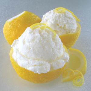 Lemon Sorbet in Lemon Cups_image