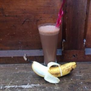 chocolate and banana smoothie image