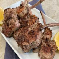 Grilled Lamb Chops with Tapenade_image