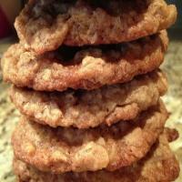 Caramel & Pecan Oatmeal Cookies_image