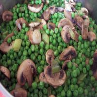 Peas With Mushrooms_image
