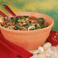 Spinach Salad with Spicy Honey Dressing_image