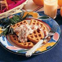 Herbed Waffles with Creamed Beef_image