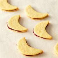 Crescent Cookies image