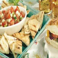Minted Tomato Salsa with Grilled Pita Chips_image