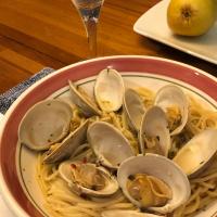 Pasta With White Clam Sauce_image