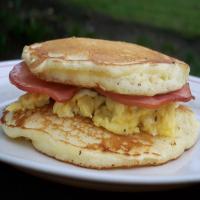 Breakfast Pancake Sandwich_image