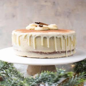 Christmas Spice Cake with Eggnog Buttercream_image