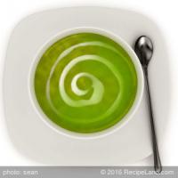 Chilled Creamed Broccoli Soup_image