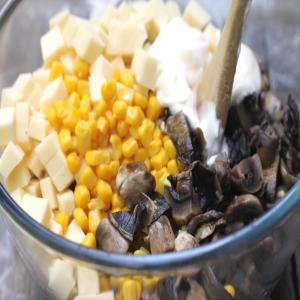 Mushroom, Cheese, Sweetcorn Salad_image