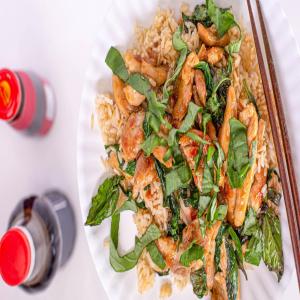 Doc Says This Chicken Stir-Fry Is Heart Healthy + Could Fight Cancer_image