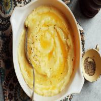 Fluffy Buttermilk-Mashed Potatoes image