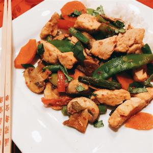 NP's Spicy Thai Basil Chicken and Veggies_image