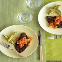 Steak with Spicy Papaya-Carrot Salsa_image