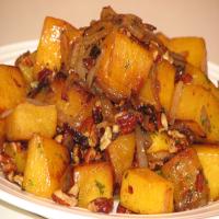 Butternut Squash with Onions and Pecans_image