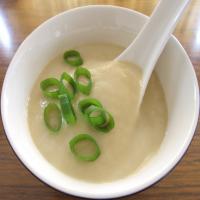Chilled Potato and Leek Soup - Vichyssoise_image