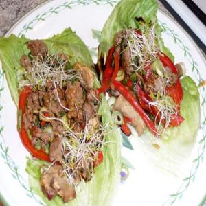 Moo Shu Beef Lettuce Cups - 4 Points image