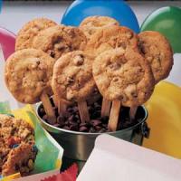 Quick Chocolate Chip Cookie Pops image