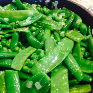 Spring Pea Medley with Edible Bowl_image