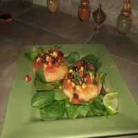 Shrimp Cakes With a Black Bean and Corn Salsa_image