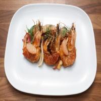 Prosciutto-Wrapped Head-On Shrimp with a Warm Fennel, Radicchio and Grapefruit Salad_image