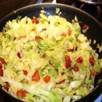 Lisa's Fried Cabbage_image