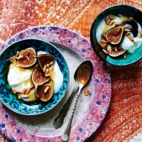 Yogurt with Fresh Figs, Honey, and Pine Nuts_image
