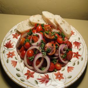 Tomato and Chorizo Salad_image