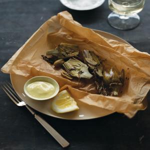 Baby Artichokes with Olives en Papillote_image