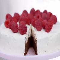 Flourless Chocolate Cake with Creamy Mousse_image