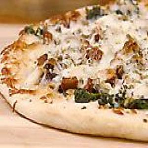 Vongole Pizza with Andouille, Clams and Scallops_image