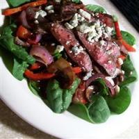 Flat Iron Steak and Spinach Salad_image