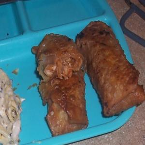 Barbecued chicken egg rolls_image