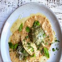 Spinach, Goat Cheese and Herb Ravioli image