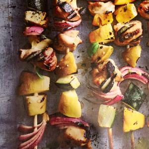 Chicken Kabobs With Zucchini and Apples image