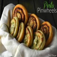 Pesto Puff Pastry Pinwheels_image