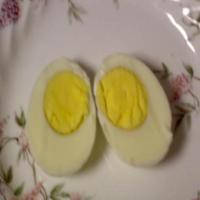 Perfect Hard-Boiled Eggs_image